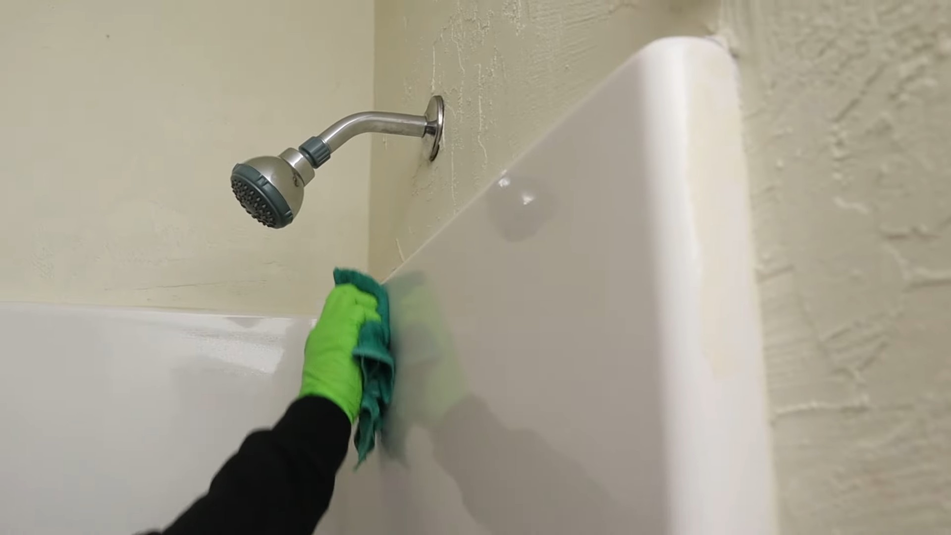 Badezimmerreinigung Tipps und Tricks